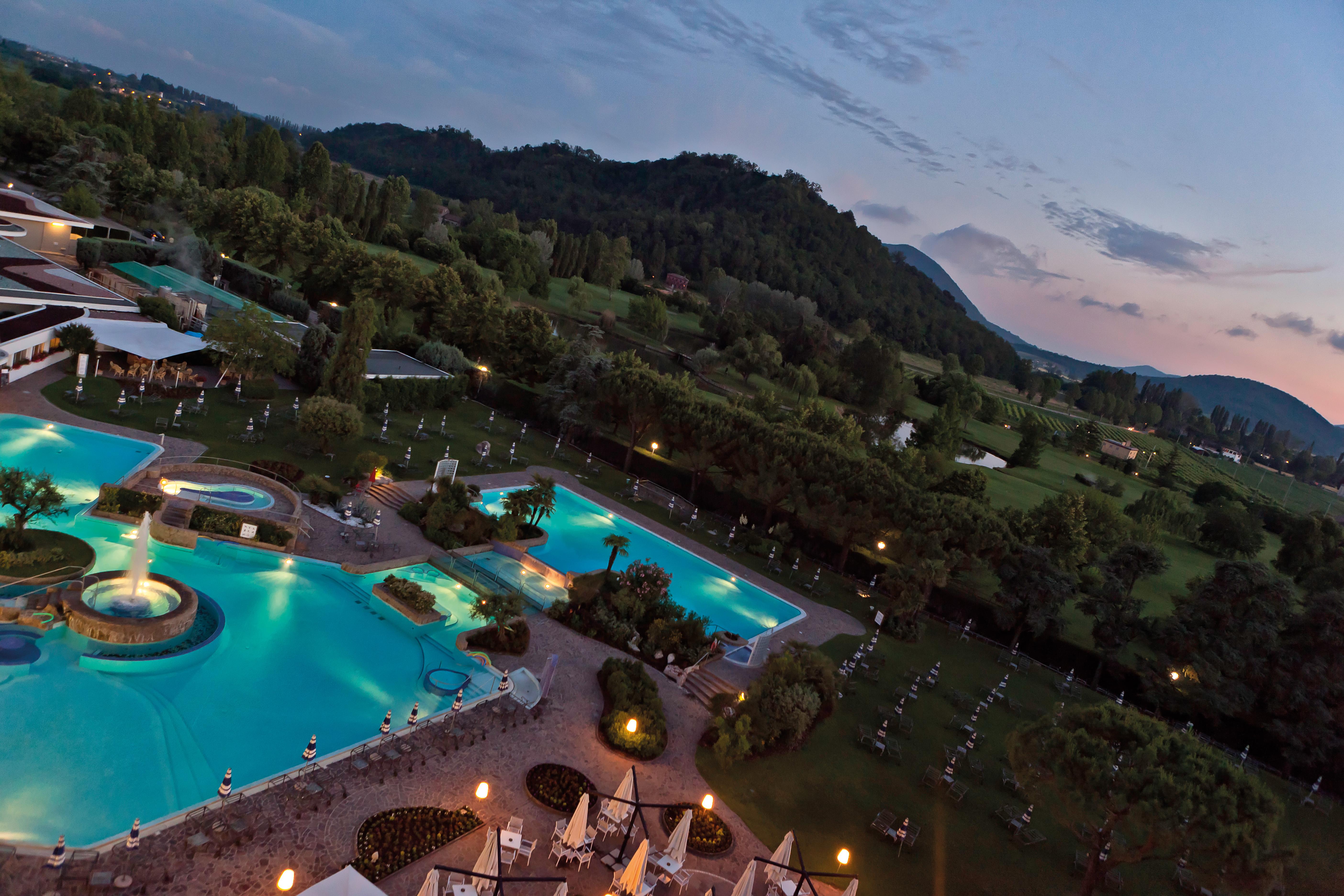 Galzignano Resort Terme & Golf - Hotel Majestic Galzignano Terme Exterior foto