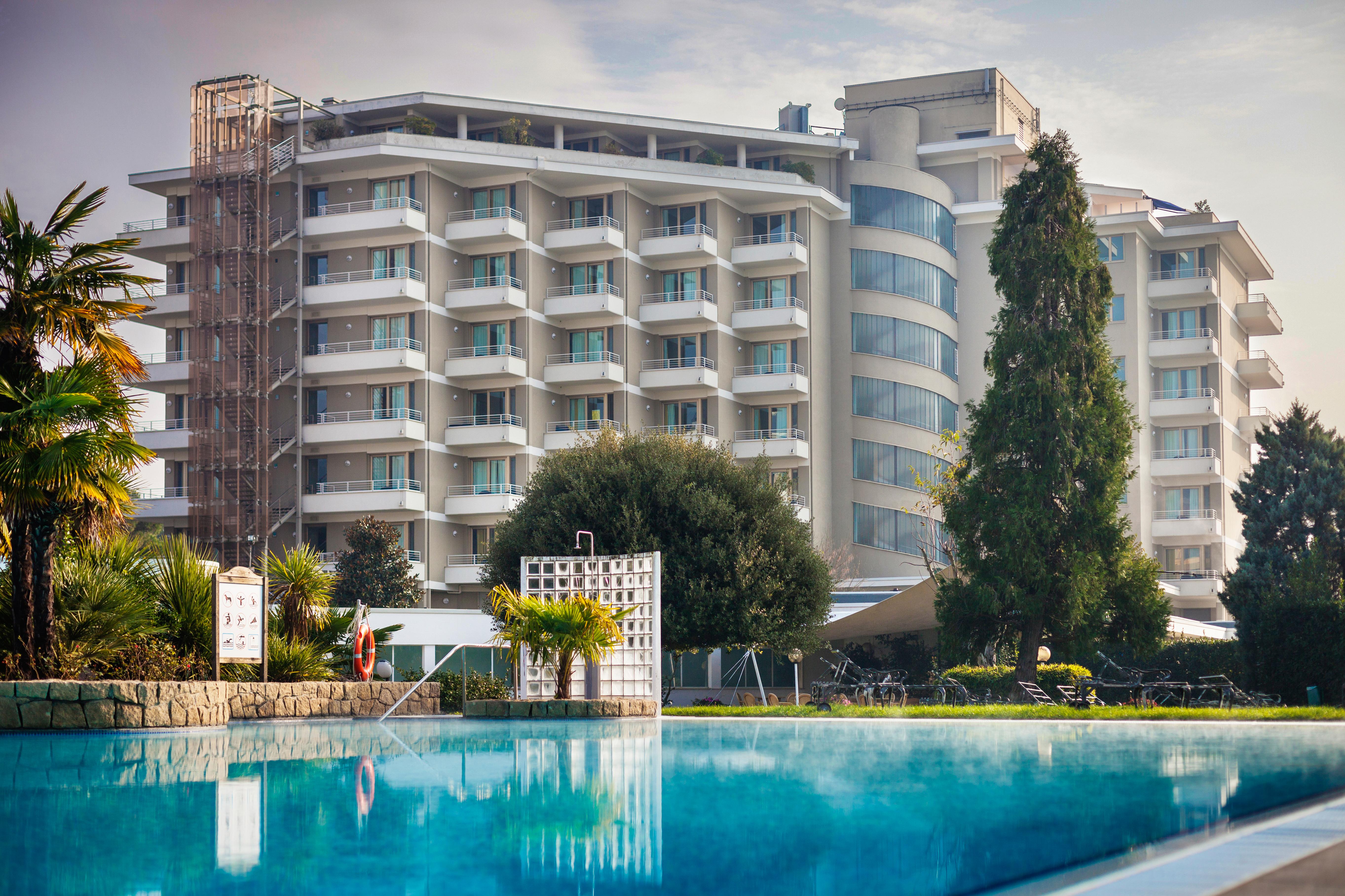 Galzignano Resort Terme & Golf - Hotel Majestic Galzignano Terme Exterior foto